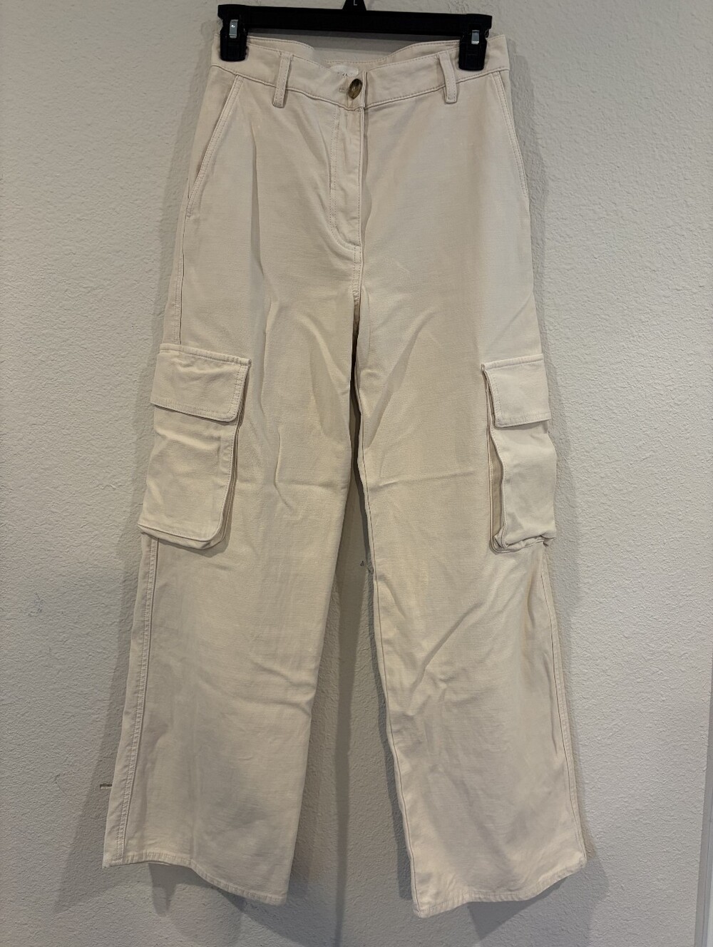 Wilfred Free Aritzia Womens Classic Casual Cream Cotton Baggy Cargo Pants Size 4